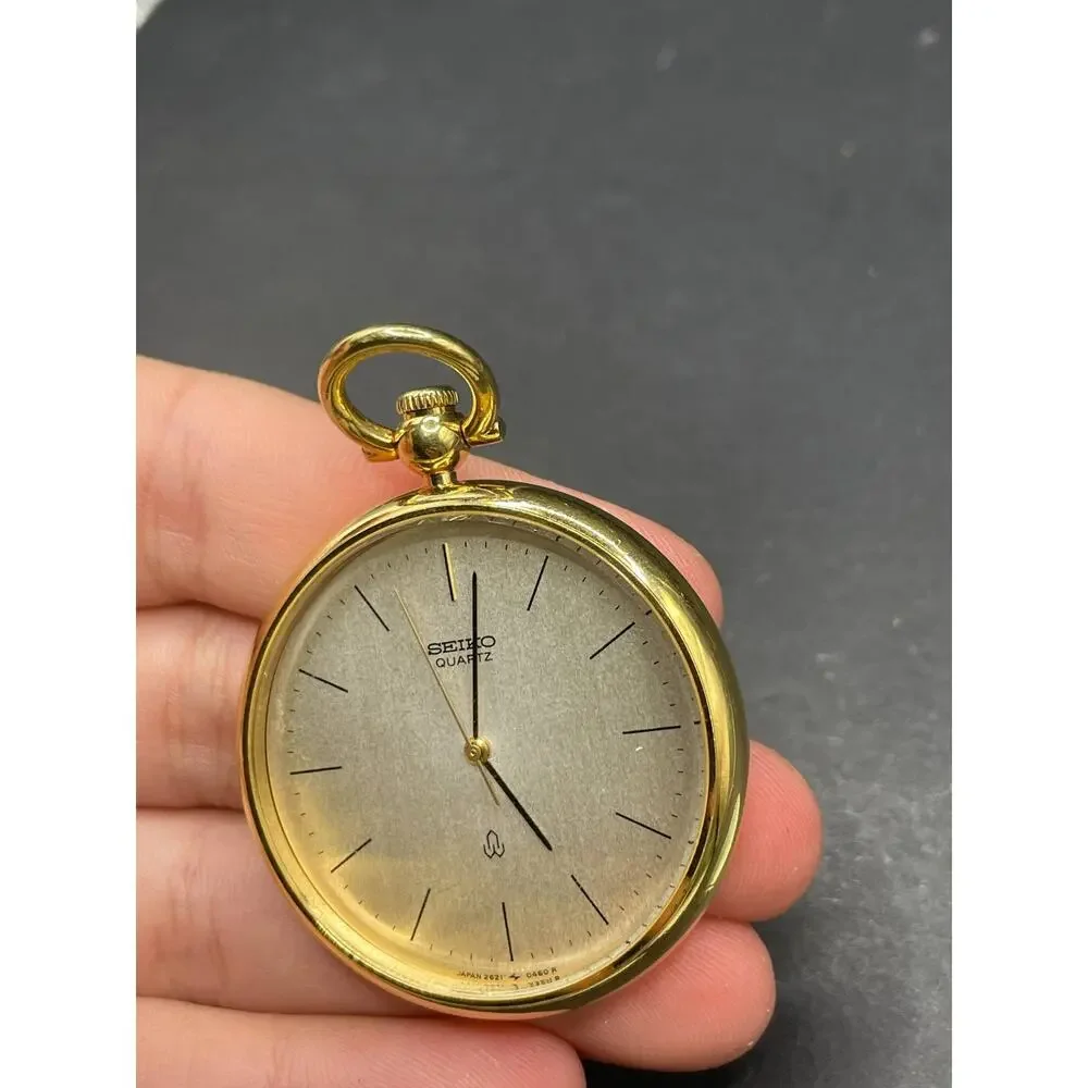 Seiko 2621-0460 Vintage Gold Tone Quartz Pendant Pocket Watch Japan Made